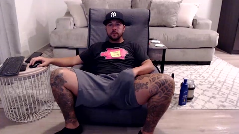 layzebigballs  07-08-2022